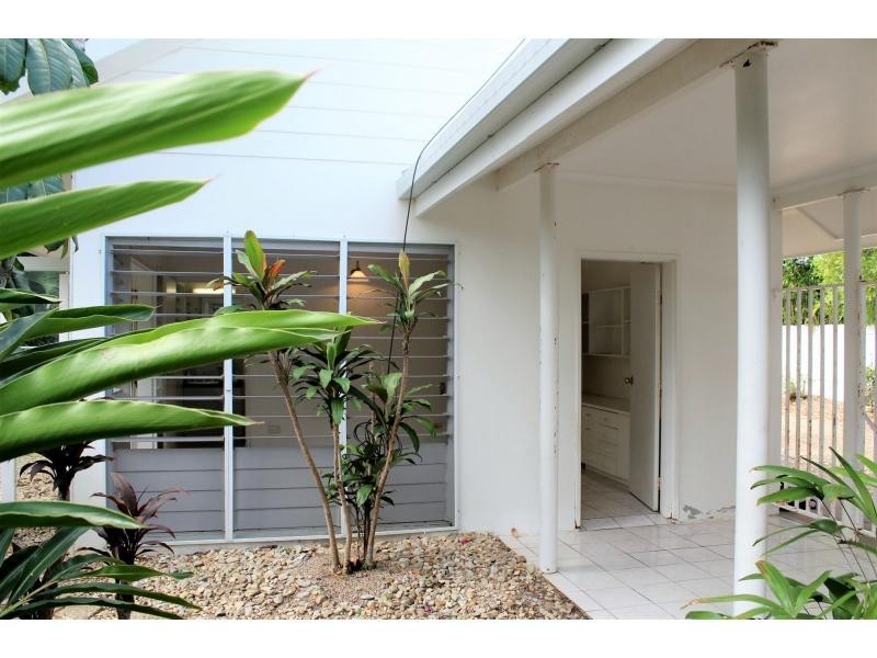 42 Endeavour Street, Port Douglas QLD 4877