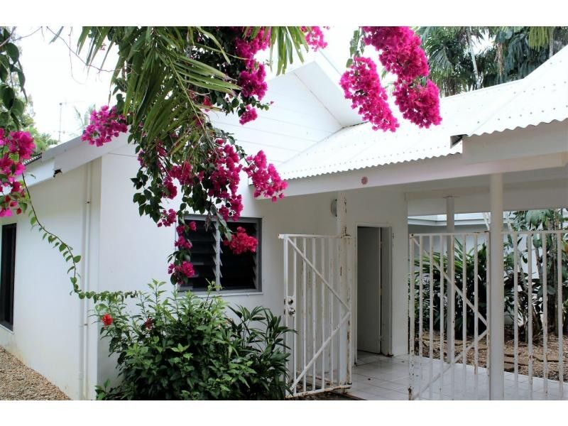 42 Endeavour Street, Port Douglas QLD 4877