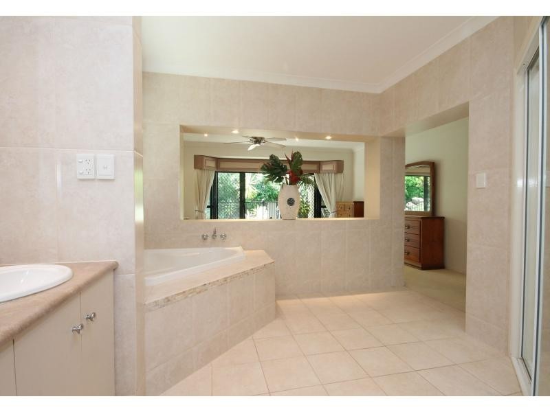 34 Brolga Street, Port Douglas QLD 4877