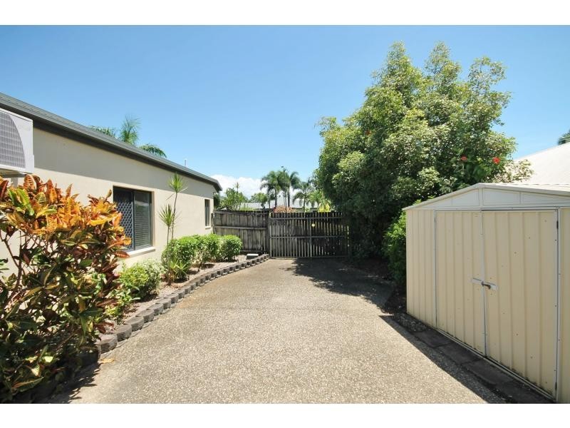 34 Brolga Street, Port Douglas QLD 4877