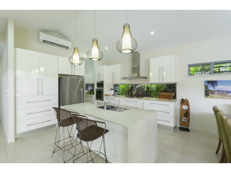 33 Ulysses Avenue St, Port Douglas QLD 4877
