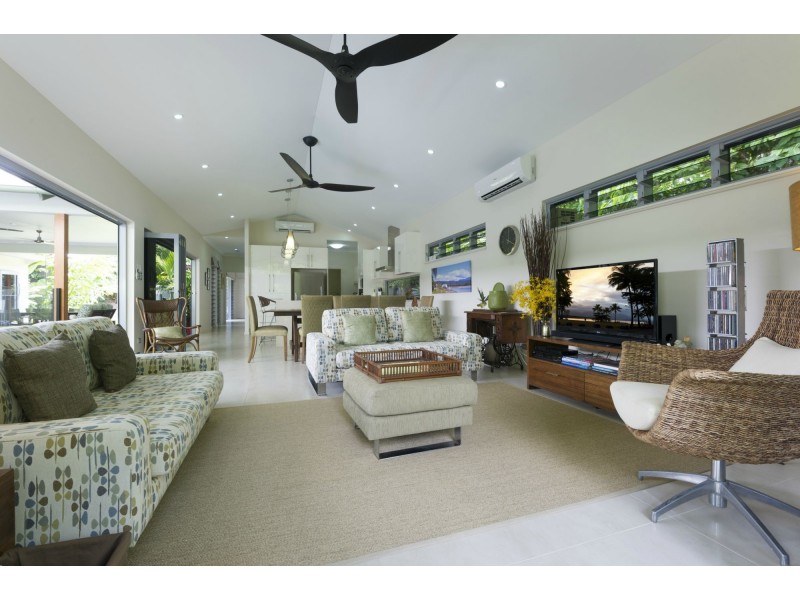 33 Ulysses Avenue St, Port Douglas QLD 4877
