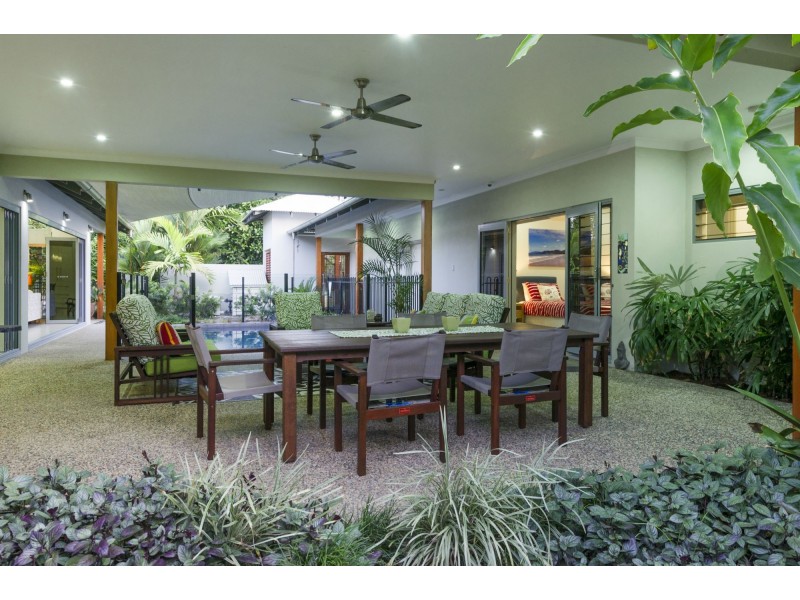33 Ulysses Avenue St, Port Douglas QLD 4877
