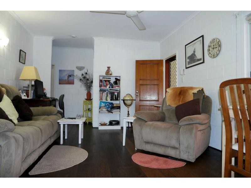 1/12 Atherton Street, Mossman QLD 4873