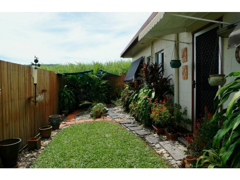 1/12 Atherton Street, Mossman QLD 4873