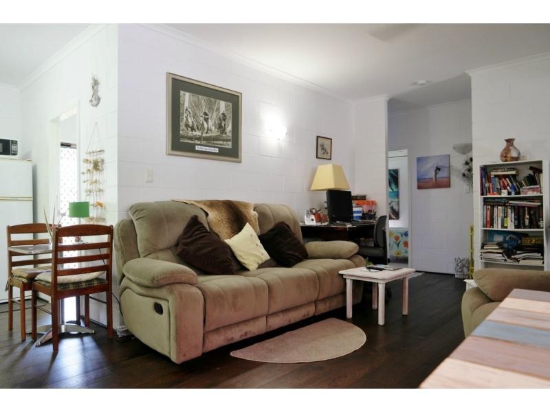 1/12 Atherton Street, Mossman QLD 4873