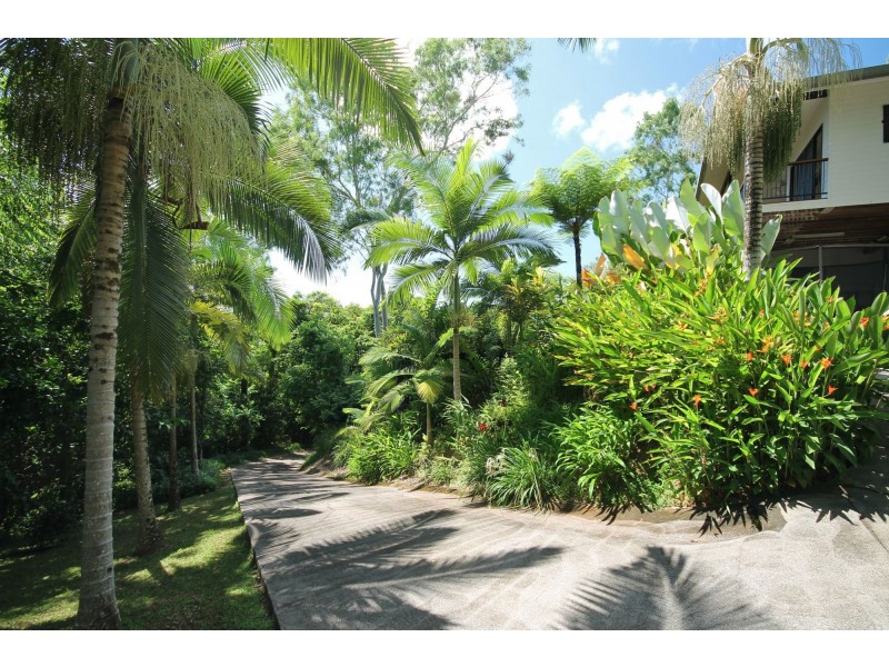 19-25 Coral Sea Drive, Mossman QLD 4873