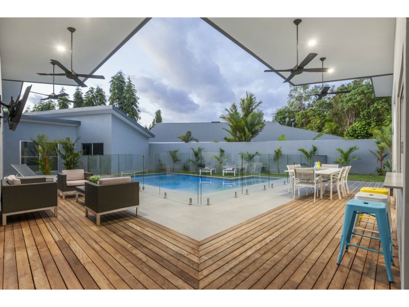 5 The Lake Estate St, Port Douglas QLD 4877