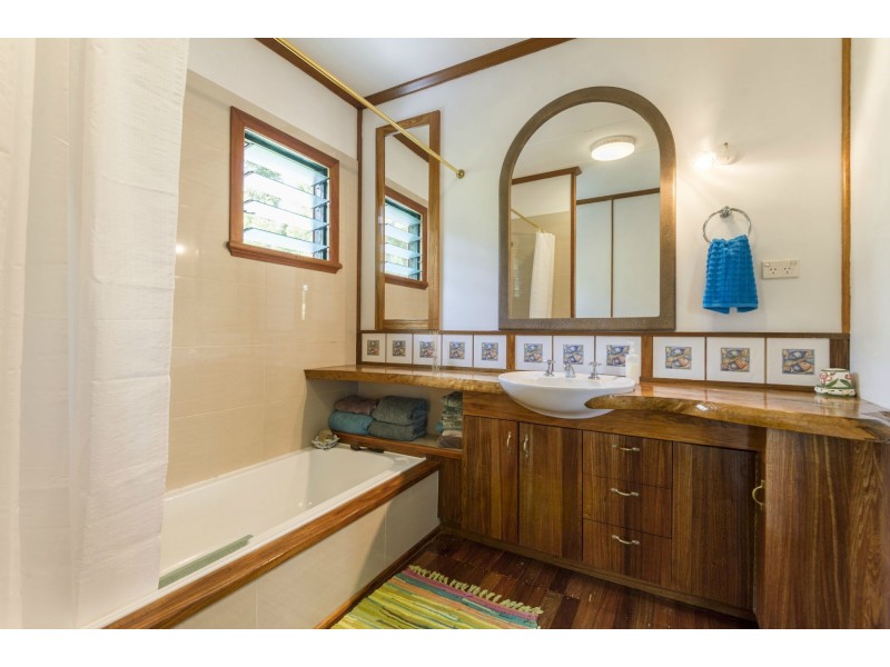 123 McLeans Bridge Road St, Julatten QLD 4871