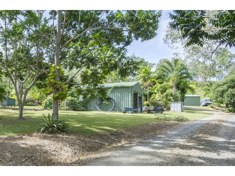 123 McLeans Bridge Road St, Julatten QLD 4871