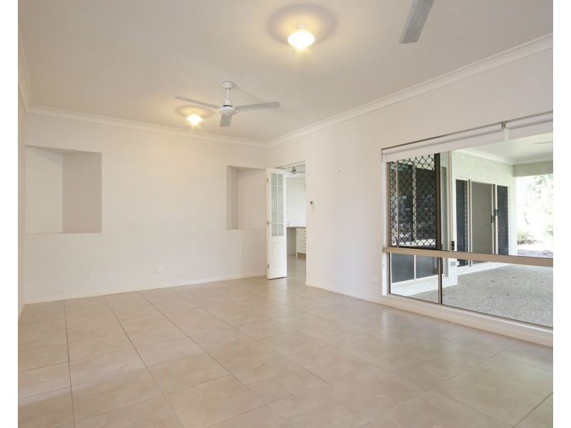13 Dulku Close, Port Douglas QLD 4877