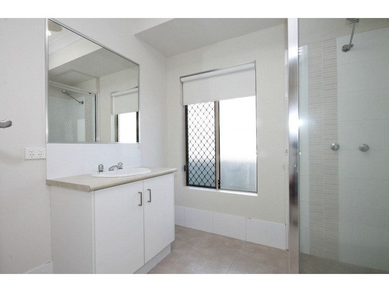 13 Dulku Close, Port Douglas QLD 4877
