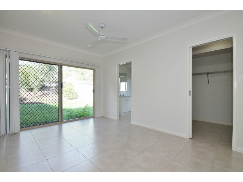 13 Dulku Close, Port Douglas QLD 4877