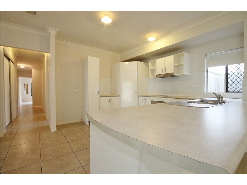 13 Dulku Close, Port Douglas QLD 4877