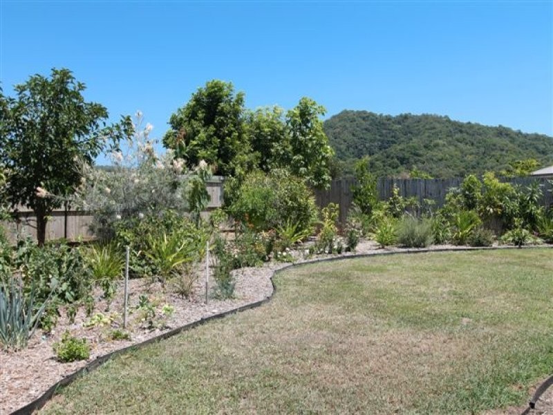 10 Kalu Close, Cooya Beach QLD 4873