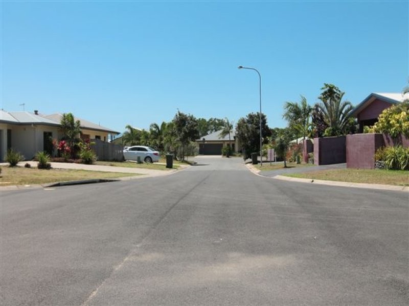 10 Kalu Close, Cooya Beach QLD 4873