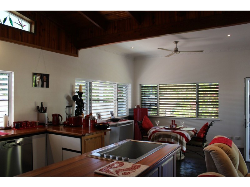 24 Limpet Avenue, Port Douglas QLD 4877