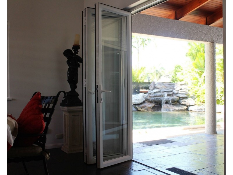24 Limpet Avenue, Port Douglas QLD 4877