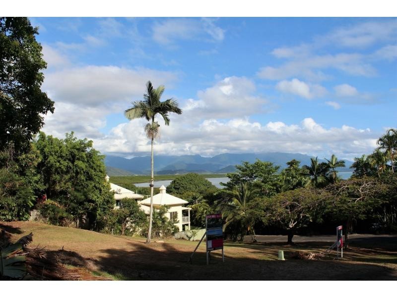 4 Wharf Street, Port Douglas QLD 4877
