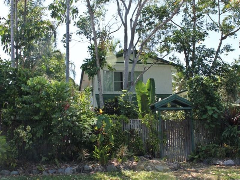 Villa 1/60 Mudlo Street, Port Douglas QLD 4877