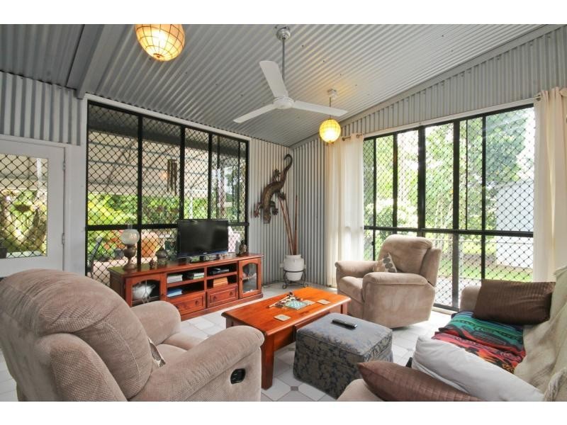 3 Stewart Street, Daintree QLD 4873