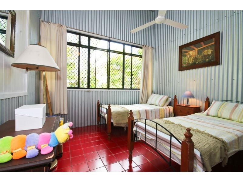 3 Stewart Street, Daintree QLD 4873