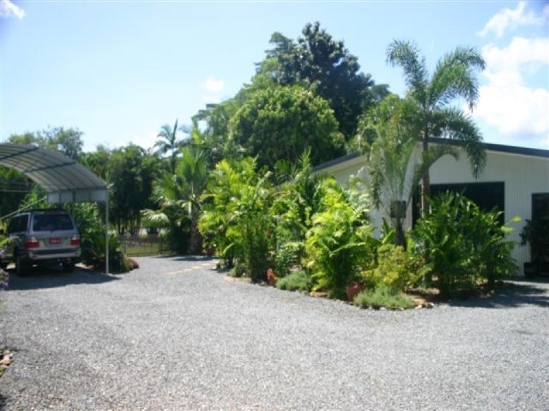 3 Stewart Street, Daintree QLD 4873