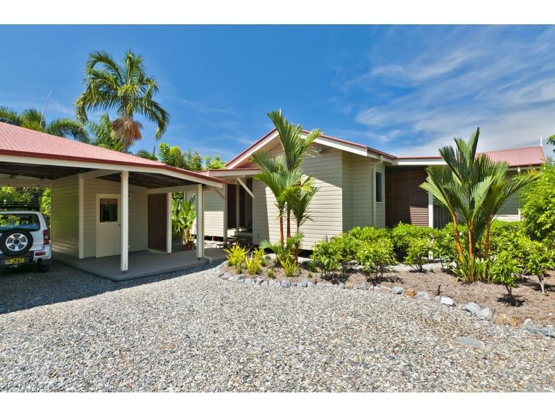 63 Endeavour Street, Port Douglas QLD 4877