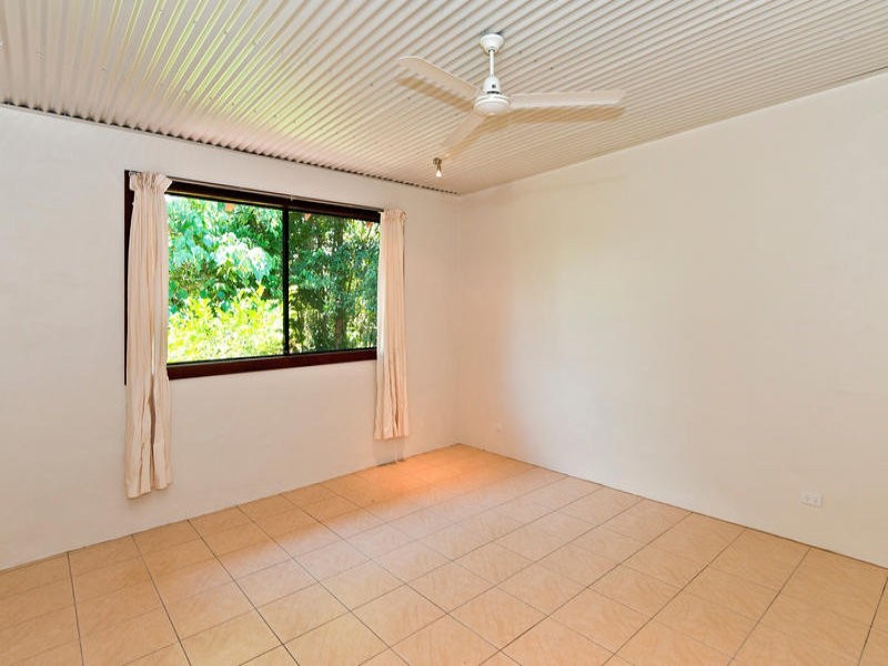 17 Cooya Beach Road, Cooya Beach QLD 4873