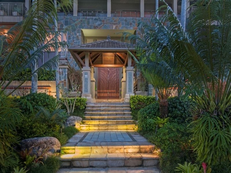 Villa 10/11 ‘Santai’ Colonel Cummings Drive, Palm Cove QLD 4879