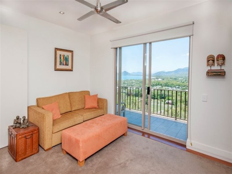 Villa 10/11 ‘Santai’ Colonel Cummings Drive, Palm Cove QLD 4879