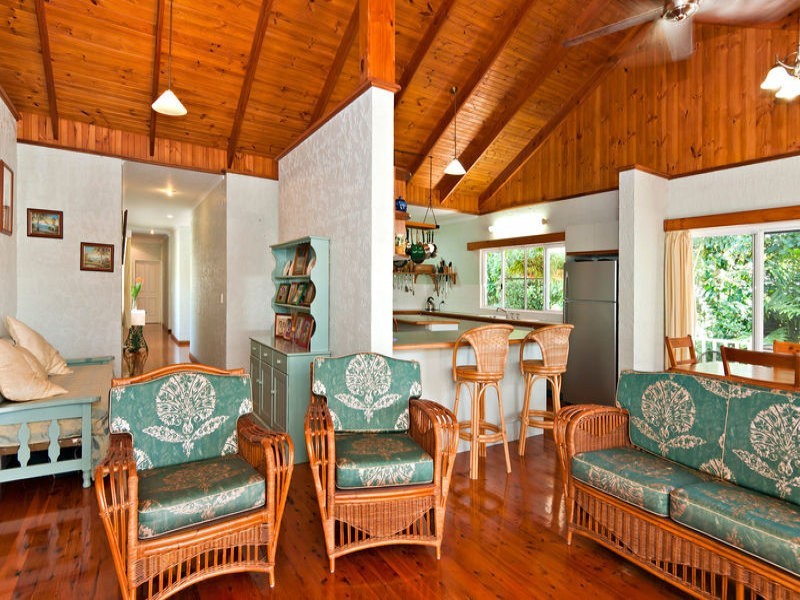 3-5 Davidson Street, Whyanbeel QLD 4873