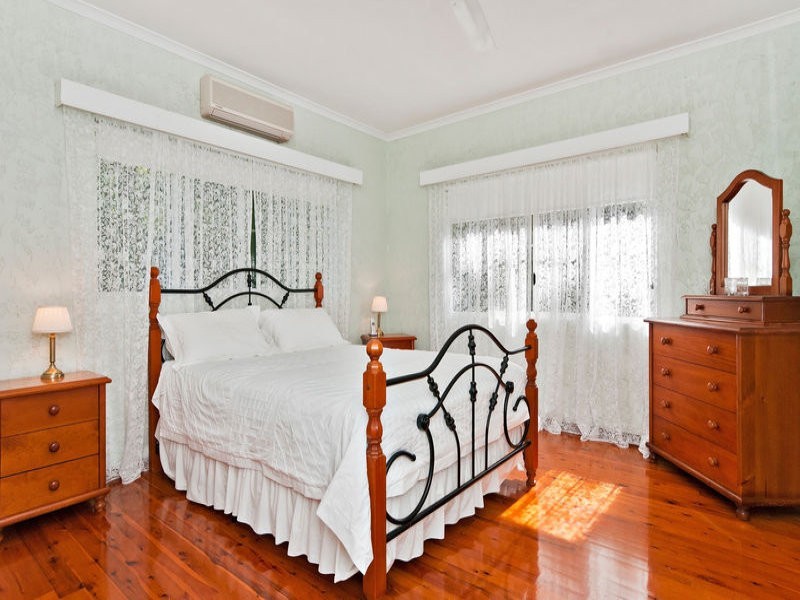 3-5 Davidson Street, Whyanbeel QLD 4873