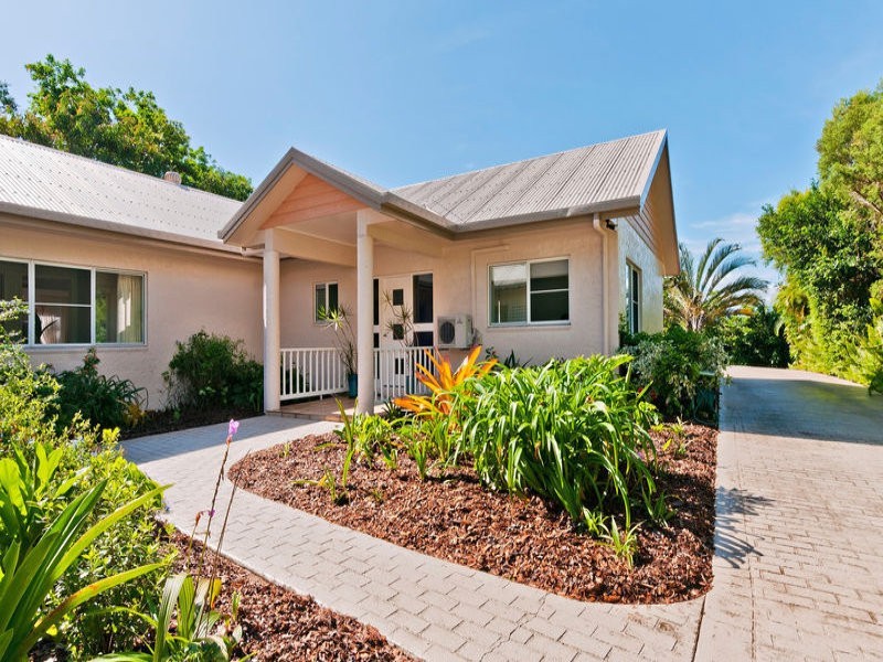 3-5 Davidson Street, Whyanbeel QLD 4873