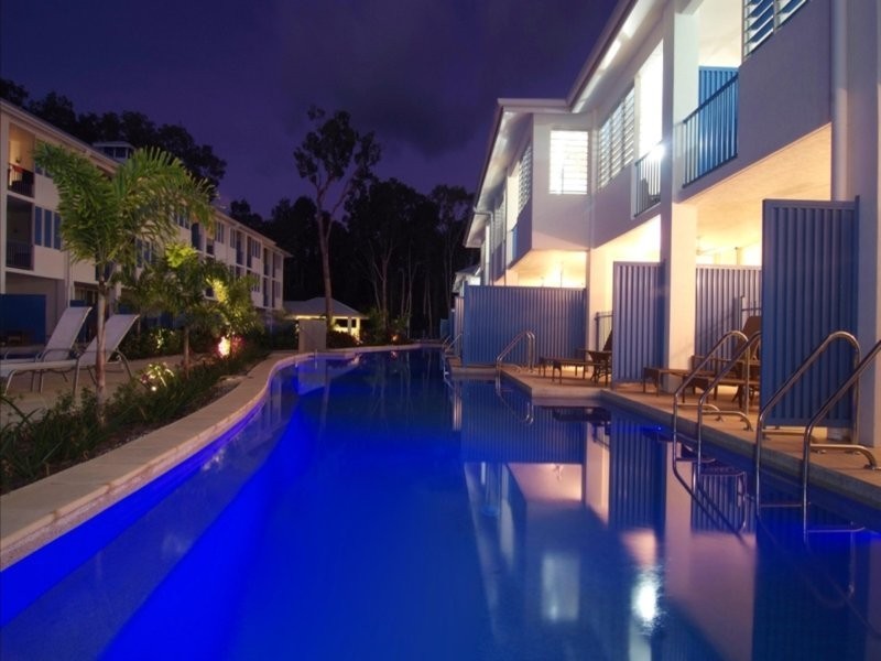 2 Langley Road, Port Douglas QLD 4877