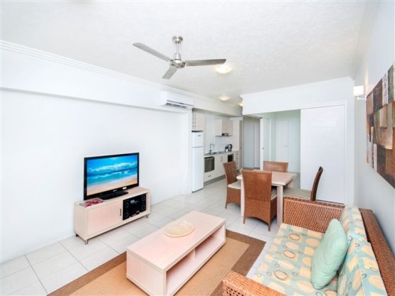 2 Langley Road, Port Douglas QLD 4877