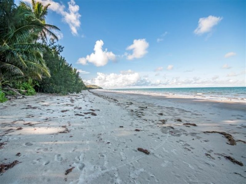429 Pandanus Way East, Port Douglas QLD 4877