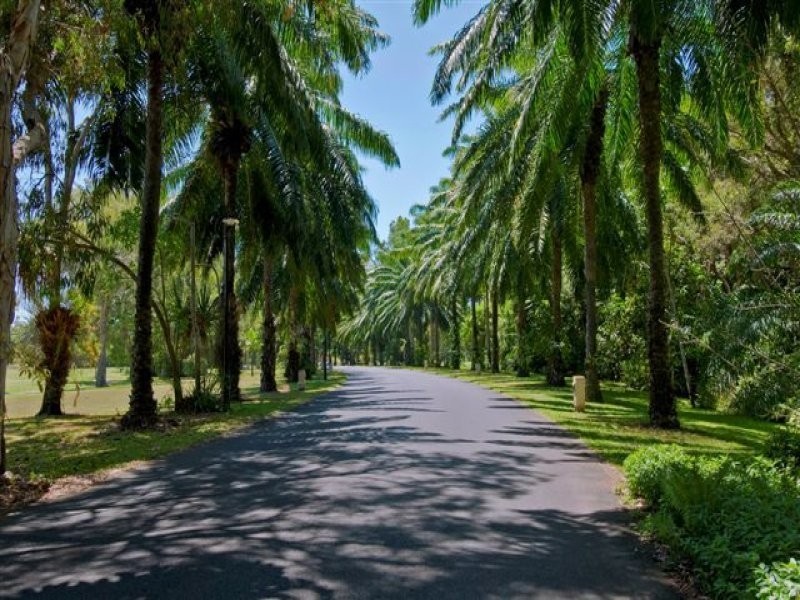 429 Pandanus Way East, Port Douglas QLD 4877