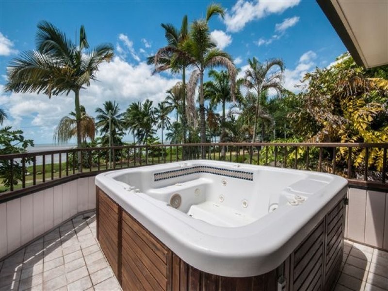 7 Bougainvillea Street, Cooya Beach QLD 4873