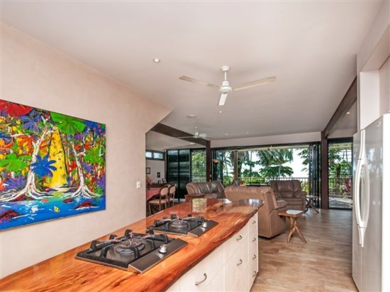 7 Bougainvillea Street, Cooya Beach QLD 4873