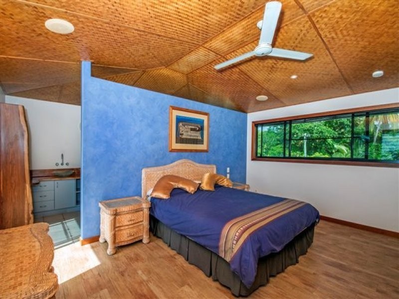 7 Bougainvillea Street, Cooya Beach QLD 4873