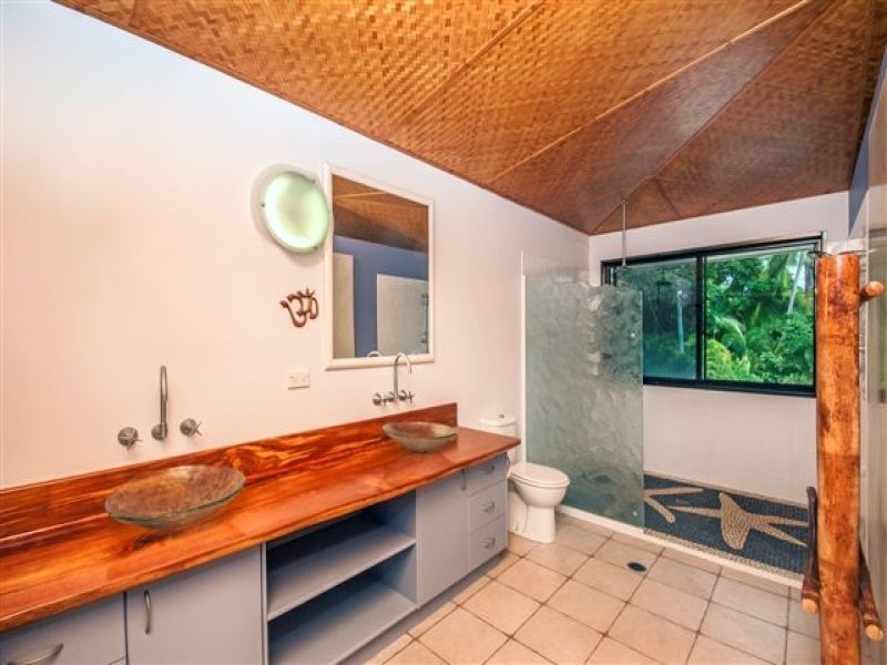 7 Bougainvillea Street, Cooya Beach QLD 4873