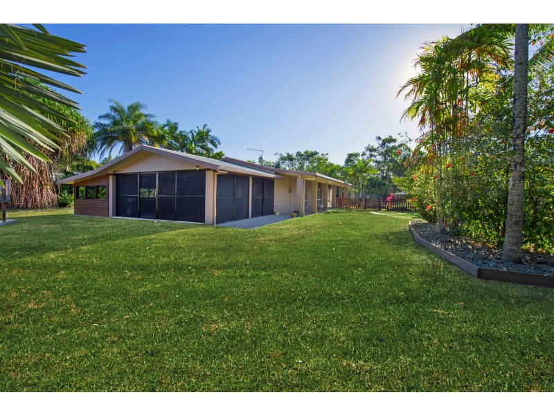 22-26 Palm St, Cooya Beach QLD 4873