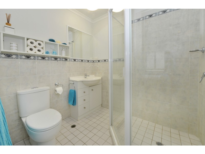 2 ‘Fronds On Nautilus’/33 Nautilus Street, Port Douglas QLD 4877