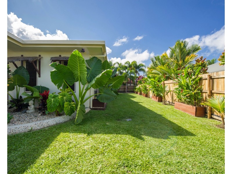28 Shearwater St, Port Douglas QLD 4877