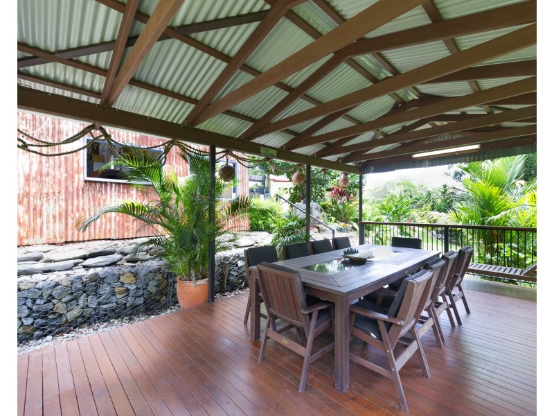 85 Reynolds Rd, Oak Beach QLD 4877