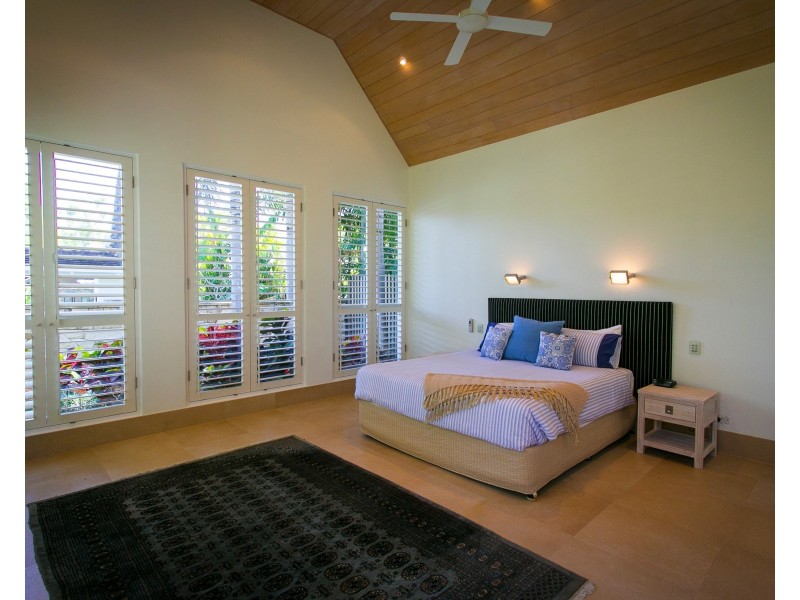 Lot 4 Beachfront Mirage, Port Douglas QLD 4877