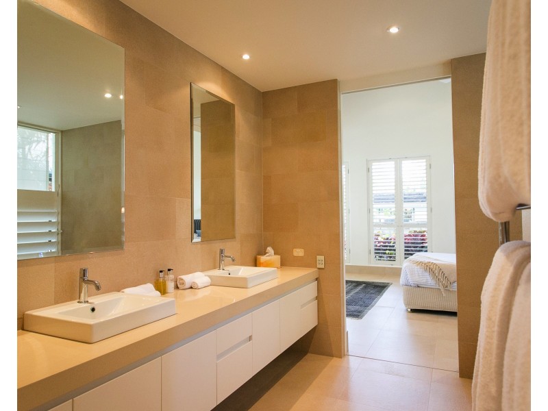 Lot 4 Beachfront Mirage, Port Douglas QLD 4877