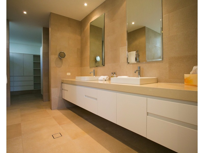 Lot 4 Beachfront Mirage, Port Douglas QLD 4877