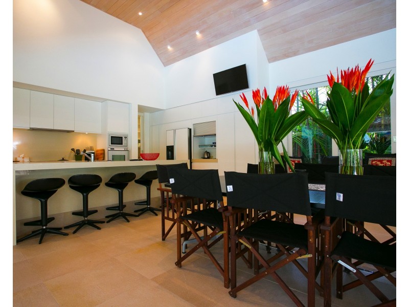 Lot 4 Beachfront Mirage, Port Douglas QLD 4877